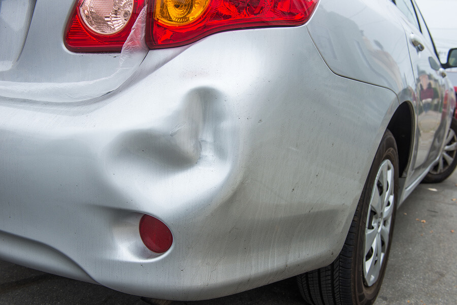 What To Do If You Re Involved In A Hit And Run Accident Cross Insurance